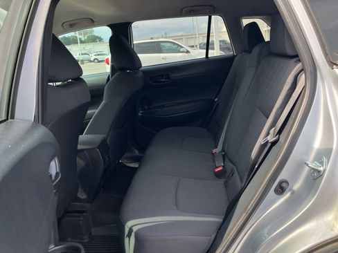 Used 2023 Toyota Corolla Cross LE FWD image 31
