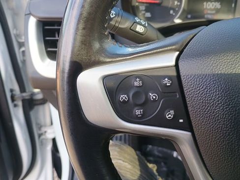 Used 2020 GMC Terrain SLT w/ Preferred Package AWD/4WD image 30