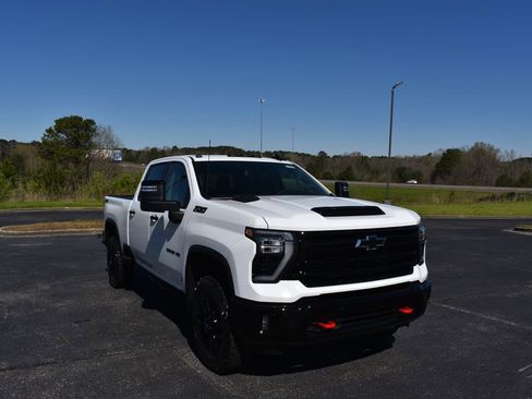 New 2026 Chevrolet Silverado 2500 LT w/ Trail Boss Package image 1