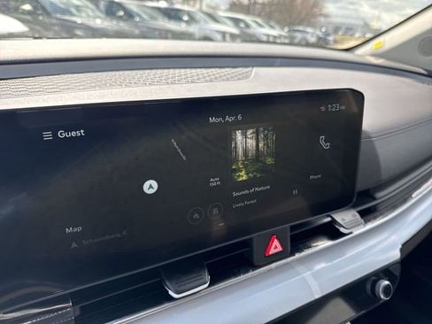 New 2026 Kia Carnival FWD image 6