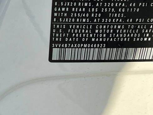 Used 2023 Volkswagen Tiguan SEL R-Line AWD/4WD image 36