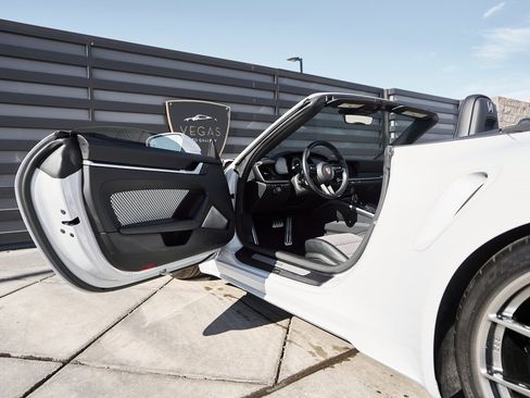 Used 2023 Porsche 911 Turbo S image 26