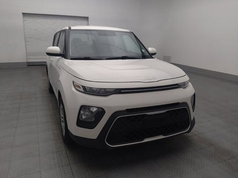 Used 2022 Kia Soul LX FWD image 14