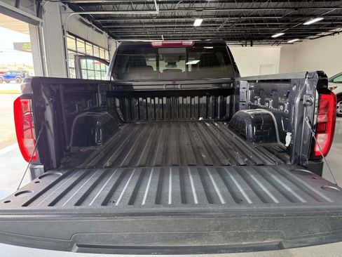 Used 2024 GMC Sierra 1500 SLE w/ Preferred Package AWD/4WD image 26
