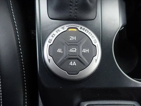 New 2026 Ford Bronco Outer Banks w/ Sasquatch Package AWD/4WD image 23