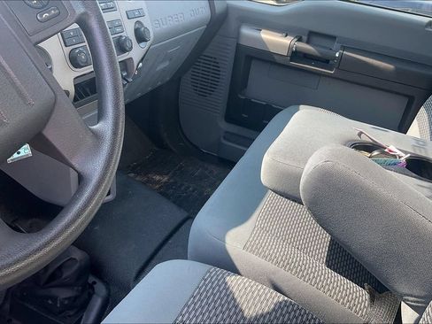 Used 2018 Ford F650 2WD Regular Cab Super Duty image 16