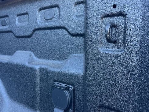 New 2026 Chevrolet Colorado Z71 w/ Technology Package image 30