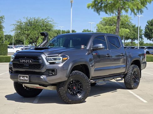 Used 2020 Toyota Tacoma TRD Pro AWD/4WD image 1