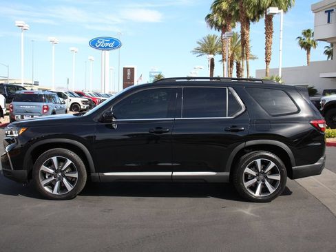 Used 2023 Honda Pilot Elite image 4