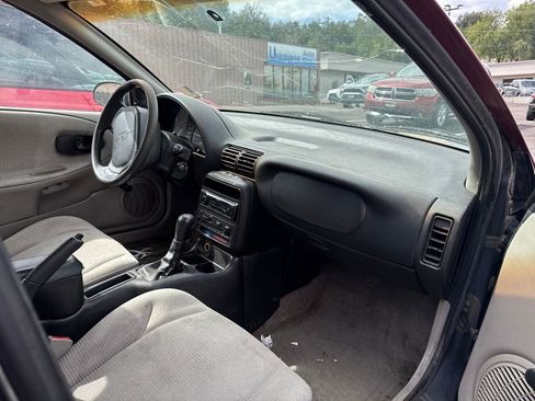 Used 1997 Saturn S-Series SL image 18