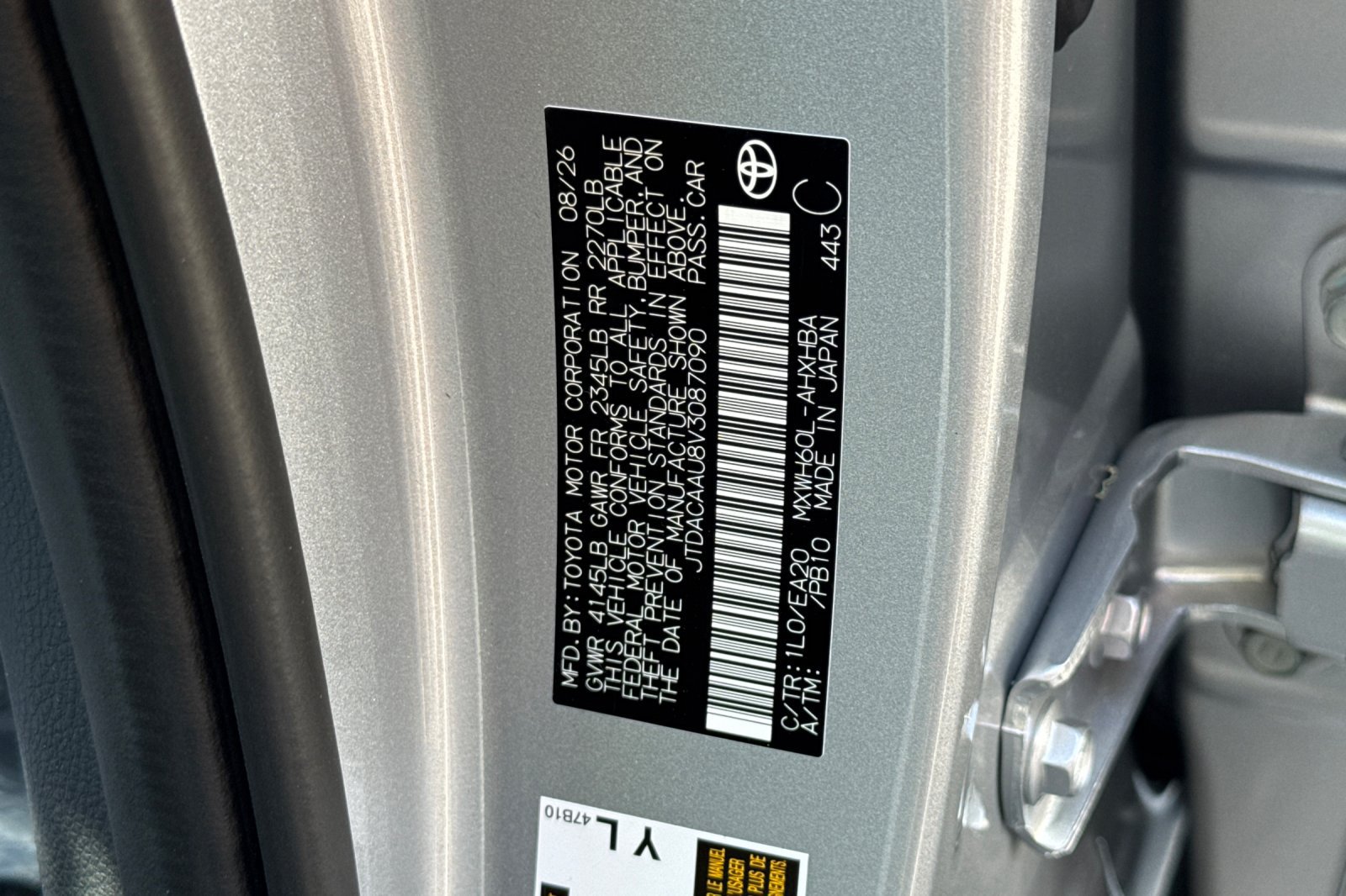 New 2027 Toyota Prius Limited w/ Limited Premium Package FWD image 35