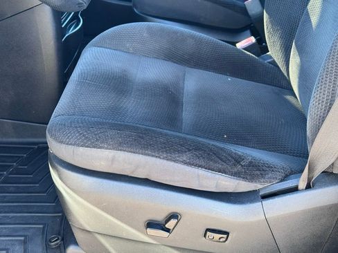 Used 2019 Dodge Grand Caravan SE image 23