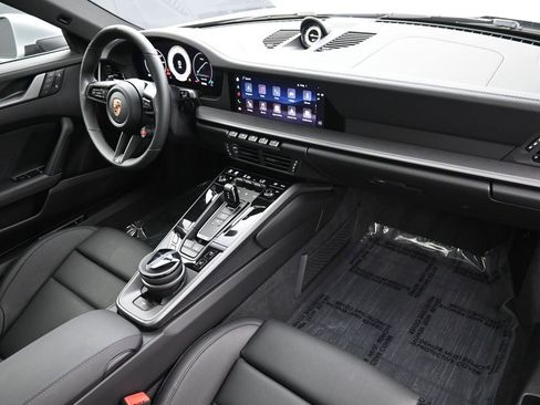 Certified 2026 Porsche 911 Carrera S w/ Premium Package RWD image 31