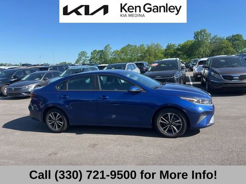 Certified 2024 Kia Forte LXS w/ LXS Technology Package FWD image 5