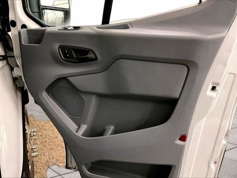 Used 2016 Ford Transit 350 XLT RWD image 24