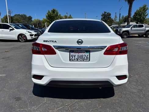 Used 2019 Nissan Sentra S FWD image 5