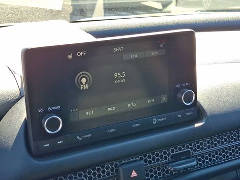 Used 2023 Honda HR-V Sport image 17