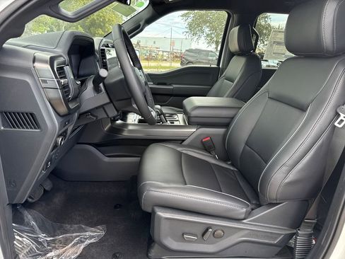 Used 2025 Ford F150 Lariat w/ Equipment Group 501A Mid image 20