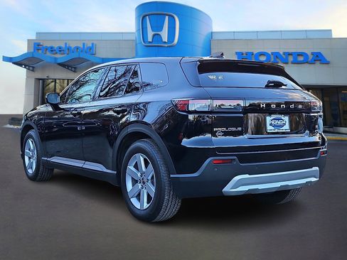 Certified 2025 Honda Prologue EX image 5