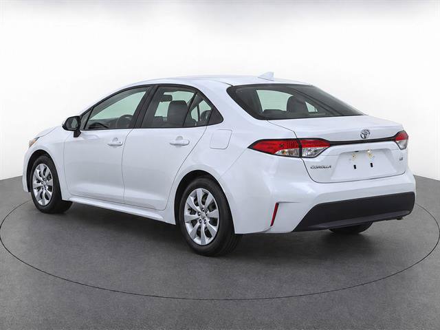 Used 2025 Toyota Corolla LE FWD image 3