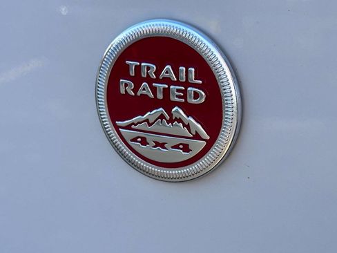 Used 2016 Jeep Wrangler Rubicon image 12