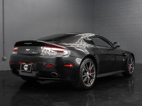 Used 2016 Aston Martin V8 Vantage S RWD image 26