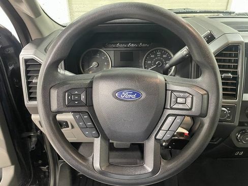 Used 2019 Ford F150 XLT AWD/4WD image 14