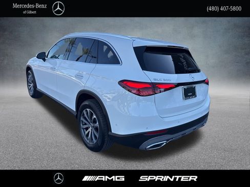 Used 2025 Mercedes-Benz GLC 300 image 3