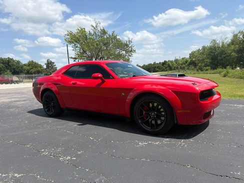 Used 2022 Dodge Challenger R/T Scat Pack RWD image 1