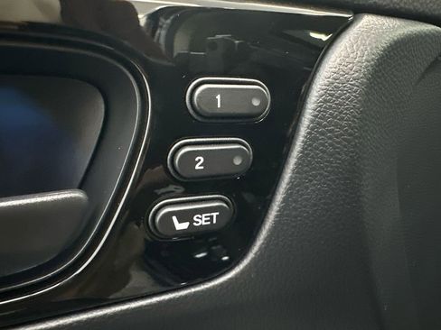 New 2026 Honda Odyssey Touring image 13