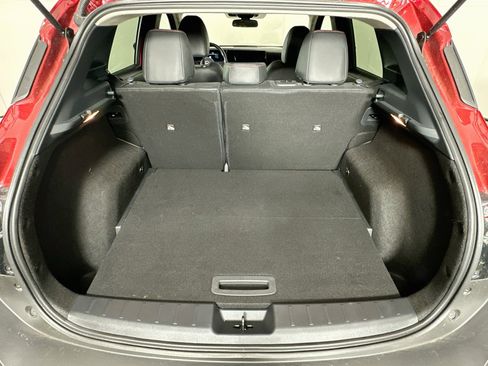 Used 2025 Nissan Kicks SR FWD image 26