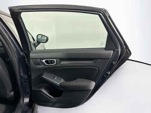 Used 2023 Honda Civic Sport image 27