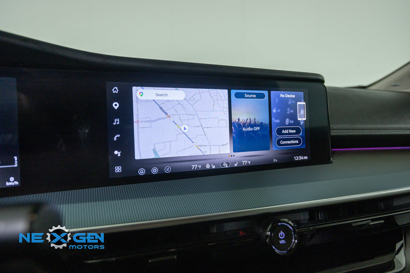 Used 2025 Nissan Murano SL AWD/4WD image 18