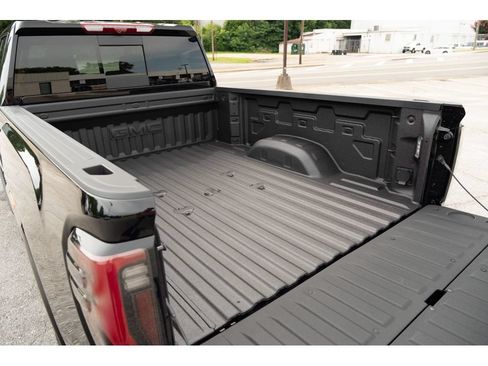 New 2026 GMC Sierra 2500 AT4 w/ AT4 Premium Plus Package AWD/4WD image 35