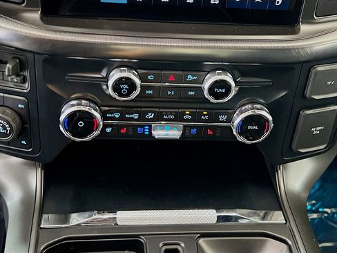 New 2025 Ford F150 Lariat w/ Equipment Group 502A High image 9