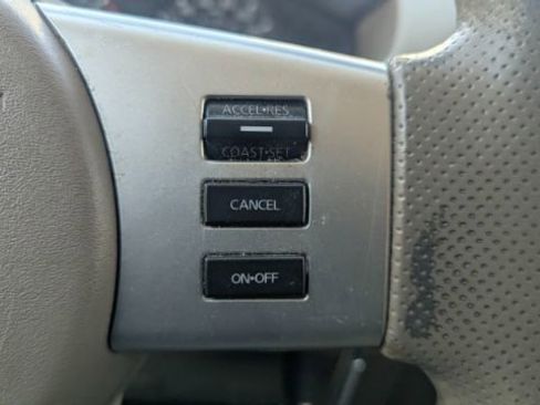 Used 2015 Nissan Frontier SV image 24