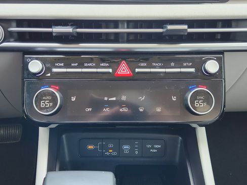 Used 2025 Hyundai Tucson SEL FWD image 22