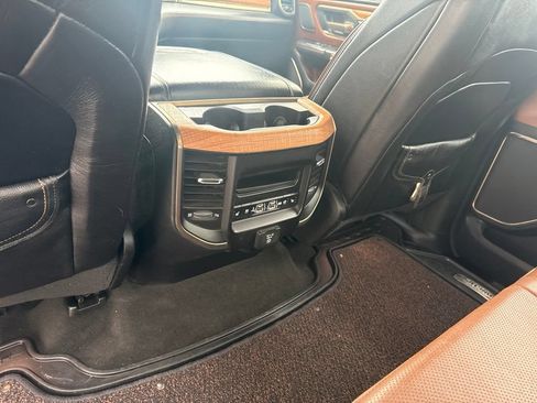 Used 2020 RAM 1500 Limited AWD/4WD image 11