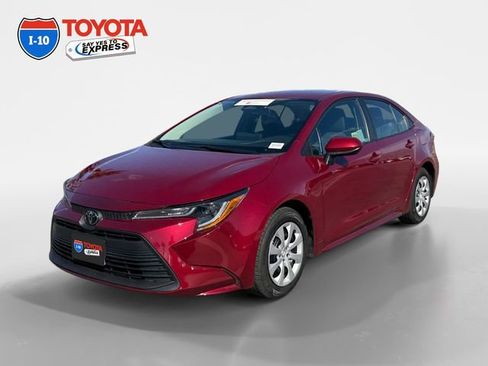 Certified 2024 Toyota Corolla LE image 1