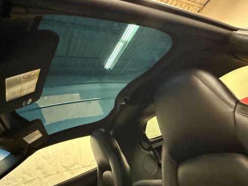 Used 2005 Chevrolet Corvette Coupe w/ Preferred Equipment Group image 3