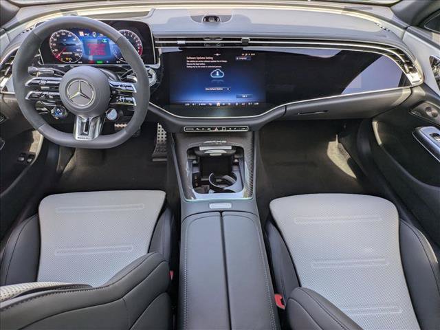 New 2027 Mercedes-Benz E 53 AMG e 4MATIC Sedan image 15
