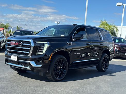 Used 2026 GMC Yukon Elevation RWD image 4
