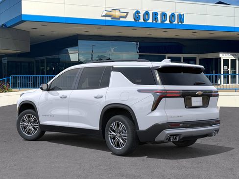 New 2026 Chevrolet Traverse LT FWD image 3
