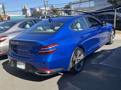 Used 2025 Genesis G70 3.3T Advanced w/ Sport Prestige Package image 7