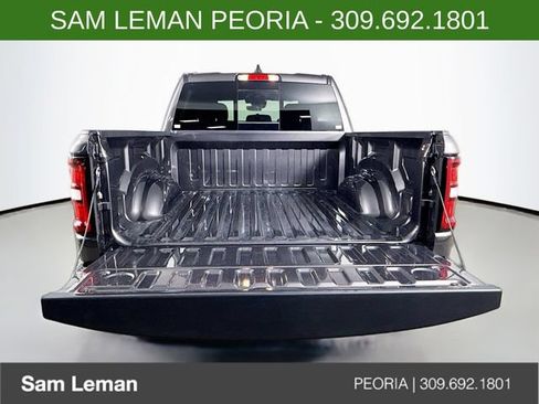 New 2026 RAM 1500 Express AWD/4WD image 23