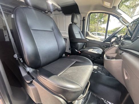 Certified 2024 Ford Transit 350 Low Roof image 26