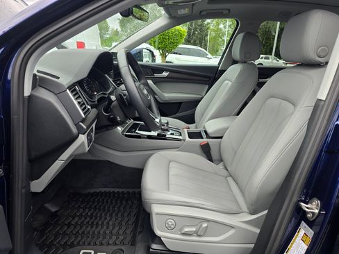 Used 2022 Audi Q5 2.0T Premium AWD/4WD image 12