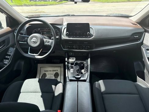 Used 2023 Nissan Rogue S AWD/4WD image 13