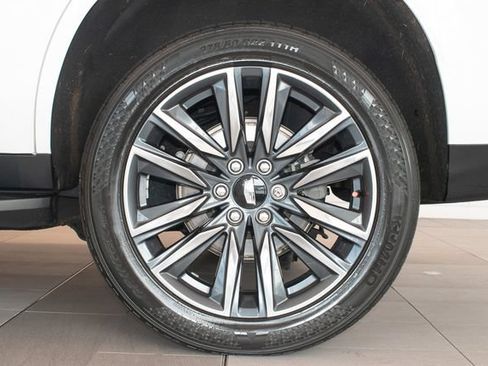 Used 2021 Cadillac Escalade Sport Platinum AWD/4WD image 9