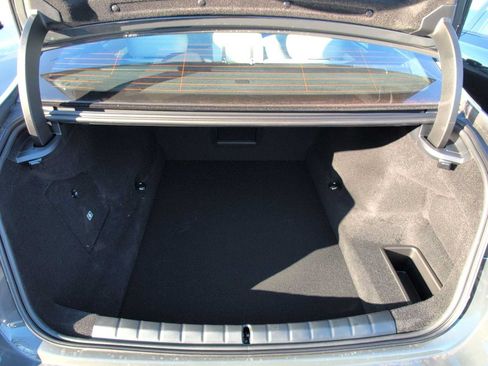 Used 2026 BMW 750e xDrive w/ Executive Package AWD/4WD image 35